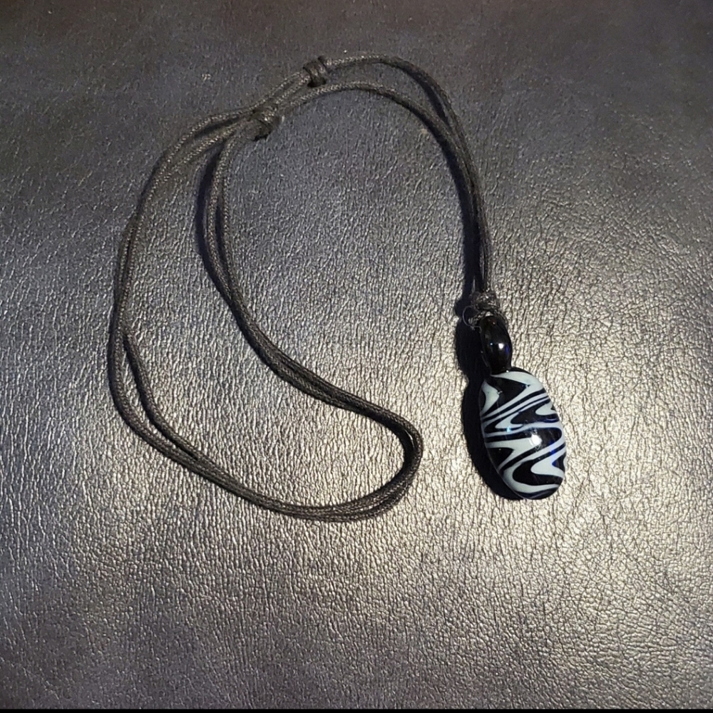 Adjustable Glass Necklace Retro